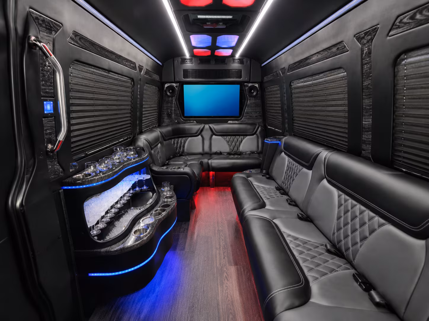 choose the right bus size for your huntington beach workforce