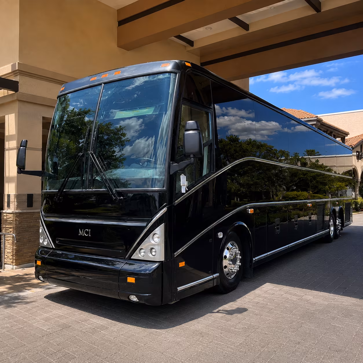 fullerton charter bus rentals for airport transfers