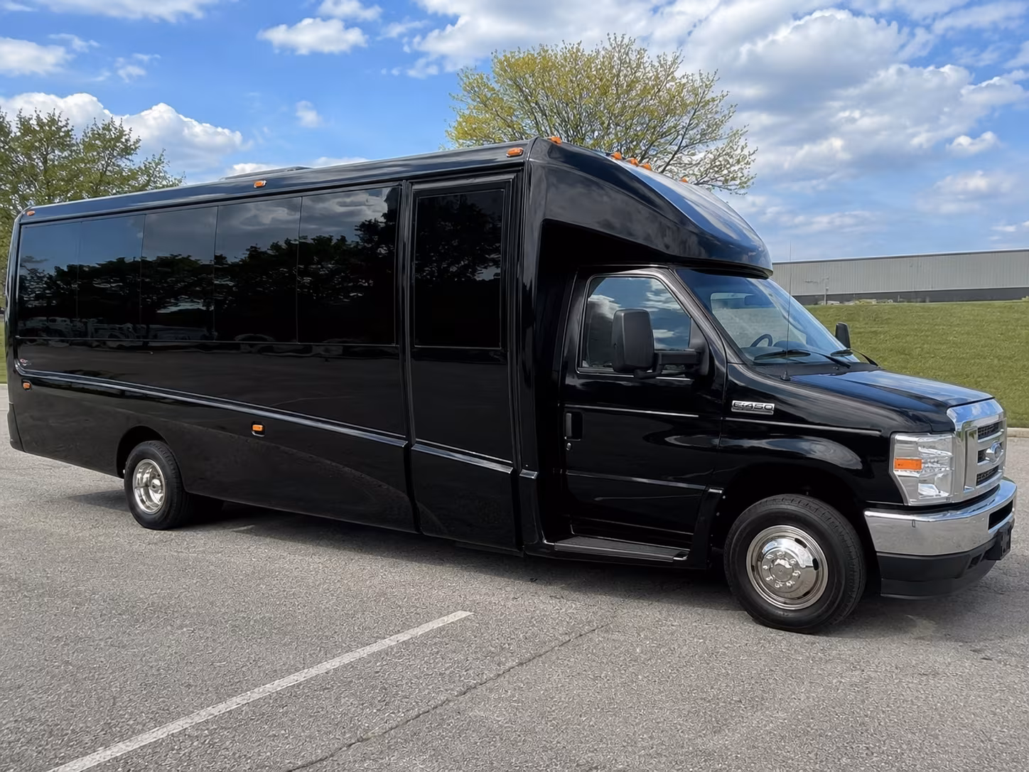 fullerton group transportation to concerts in fullerton