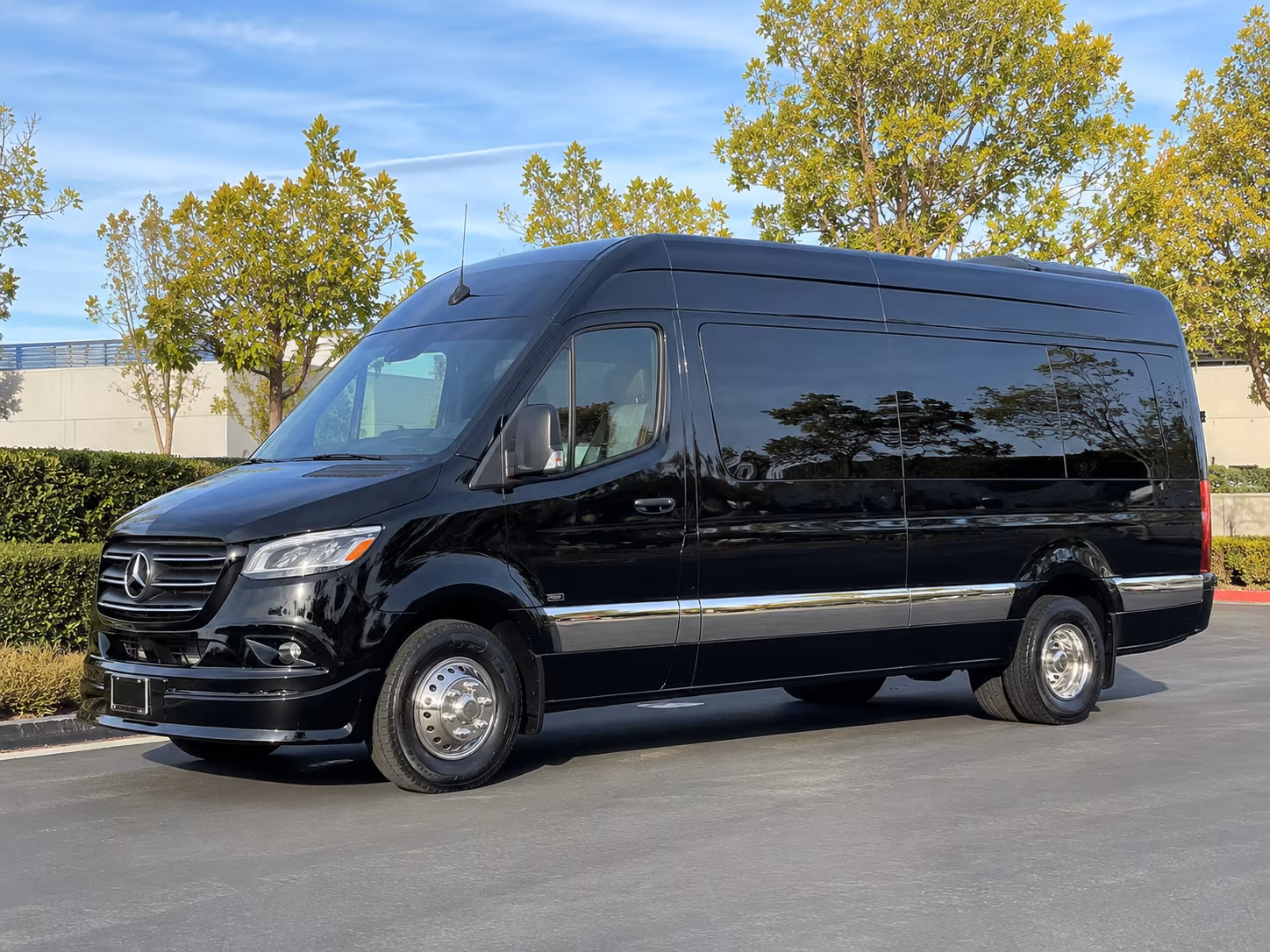 newport beach group airport transportation